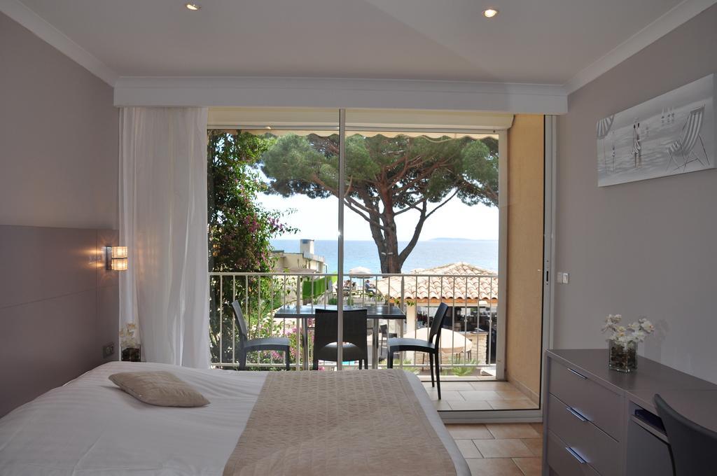 Hotel De La Plage Le Lavandou Zimmer foto